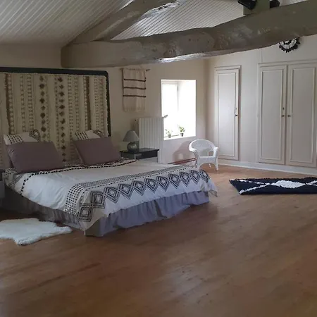 Chez Martine Hanc