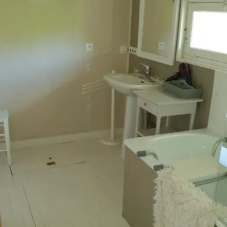 Privatunterkunft Chez Martine Hanc