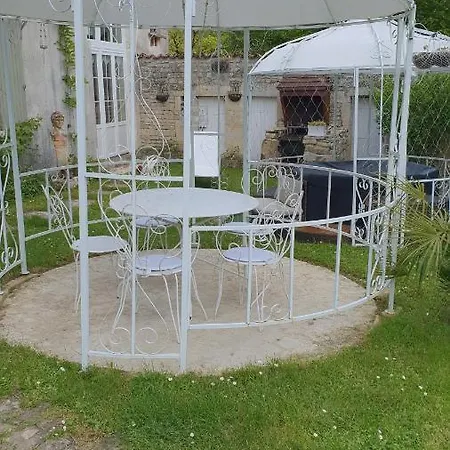 Chez Martine Hanc